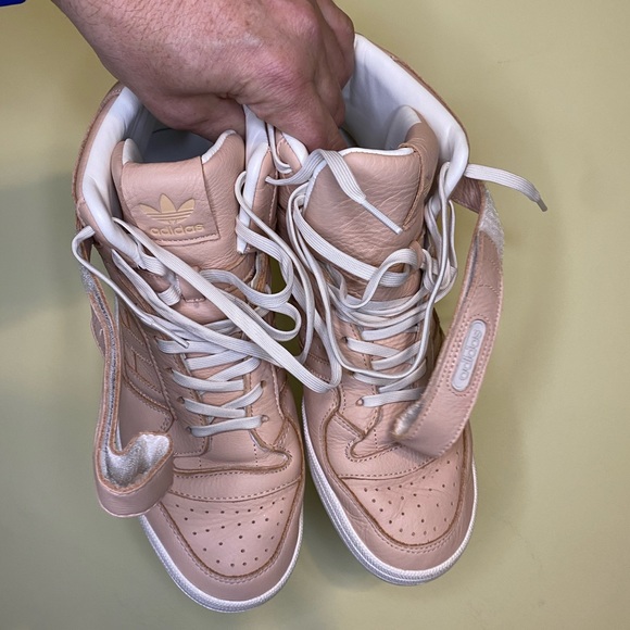 Adidas Forum Hi’s - Picture 4 of 6